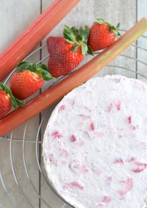 Erdbeer-Rhabarber Kuchen